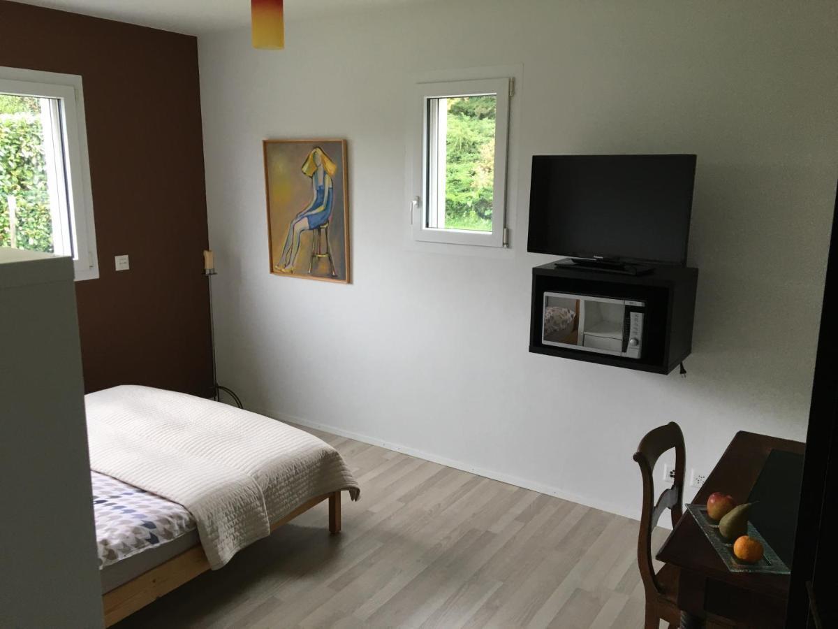 Montaney Guests House - Epfl Bed & Breakfast Ecublens  Exterior foto