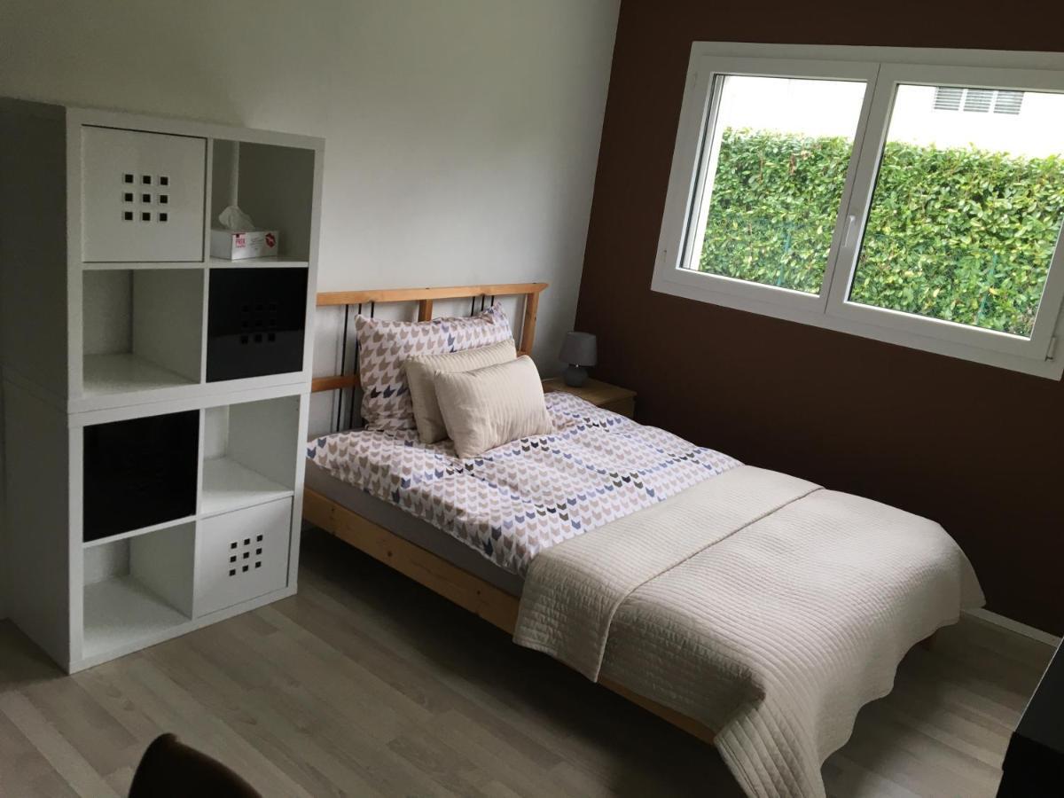 Montaney Guests House - Epfl Bed & Breakfast Ecublens  Exterior foto